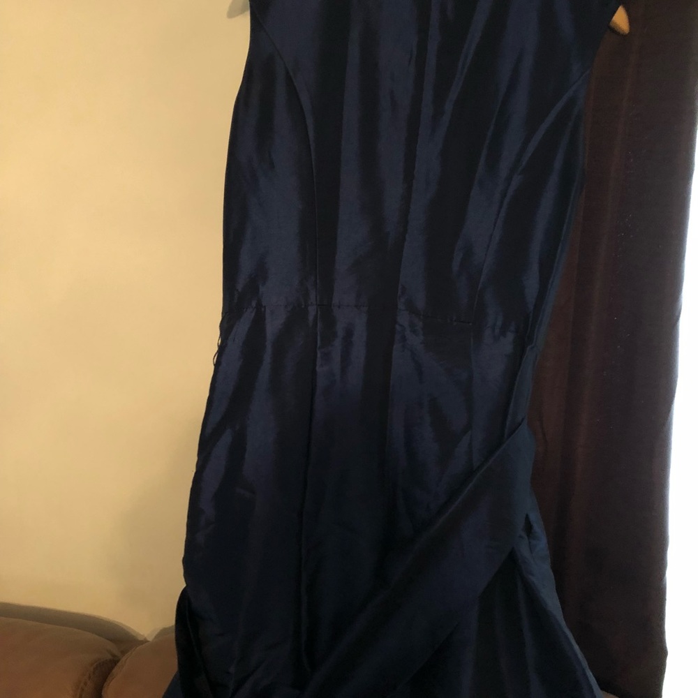 Dress - Picture 4 of 6